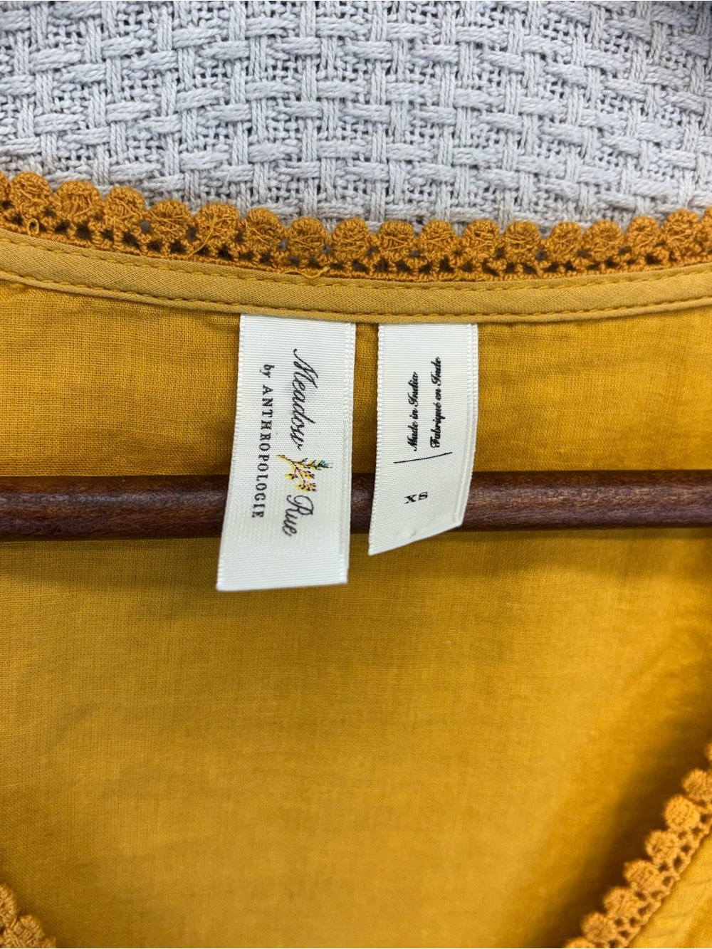 Anthropologie Alena Embroidered Boho Yellow Mustard Floral Peasant Dress XS - Picture 3 of 9